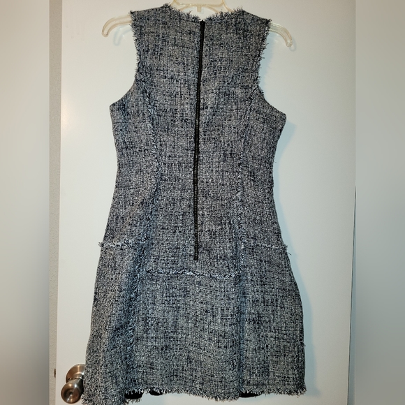 Banana Republic Navy Tweed fringe sheath dress size 6 - Picture 2 of 4